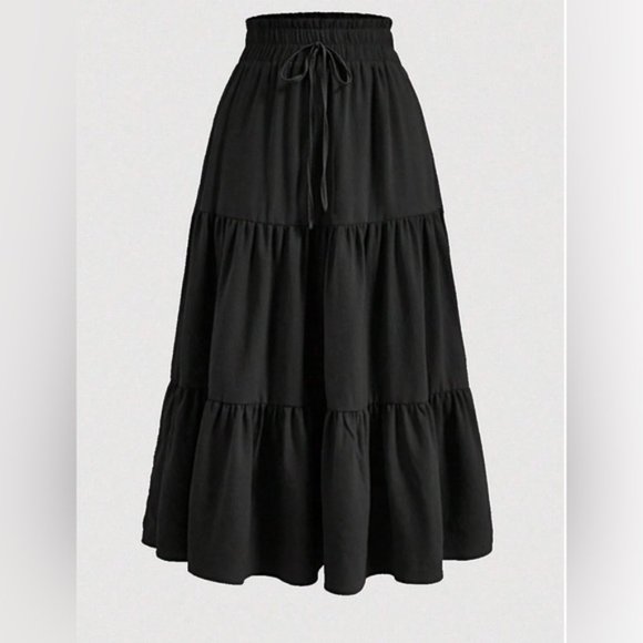 Black Boho Tiered Ruched Skirt*